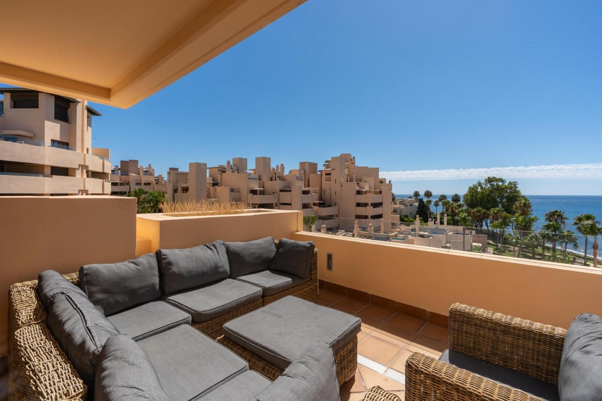 Bahia Boutique Apartments Estepona Esterno foto
